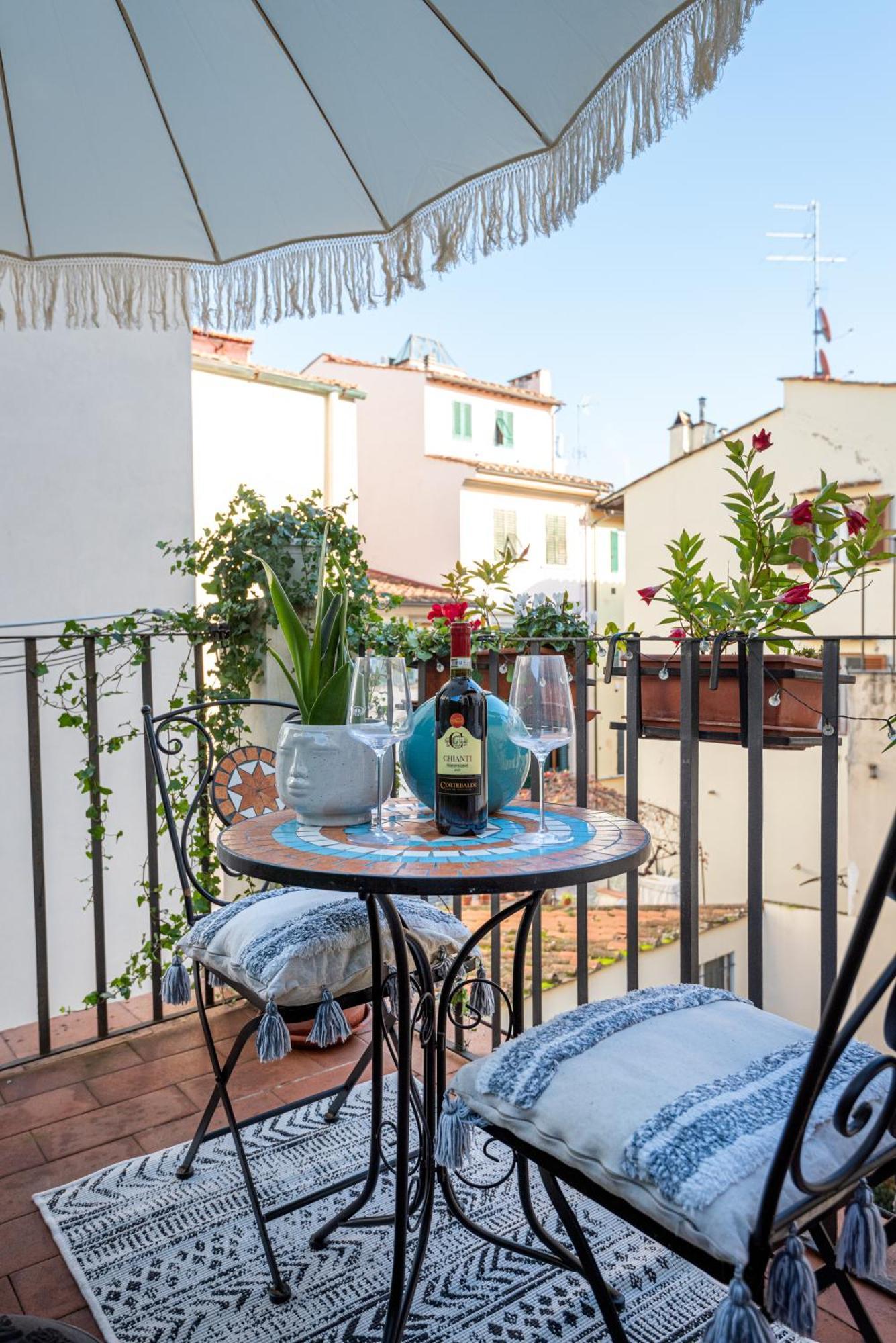 פירנצה House Of Happy Hours With Terrace מראה חיצוני תמונה